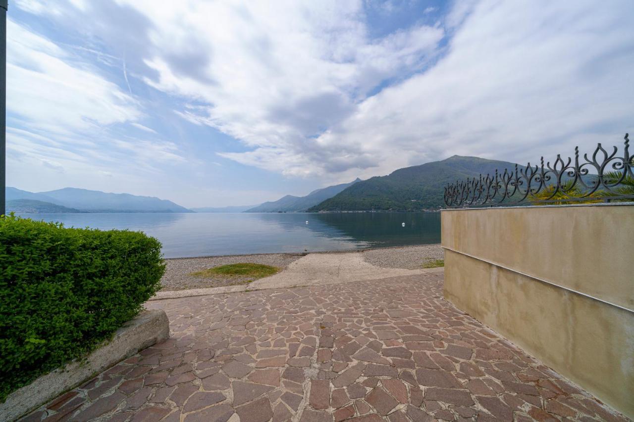 Casa Vacanza Acqua Dolce Maccagno Exteriér fotografie