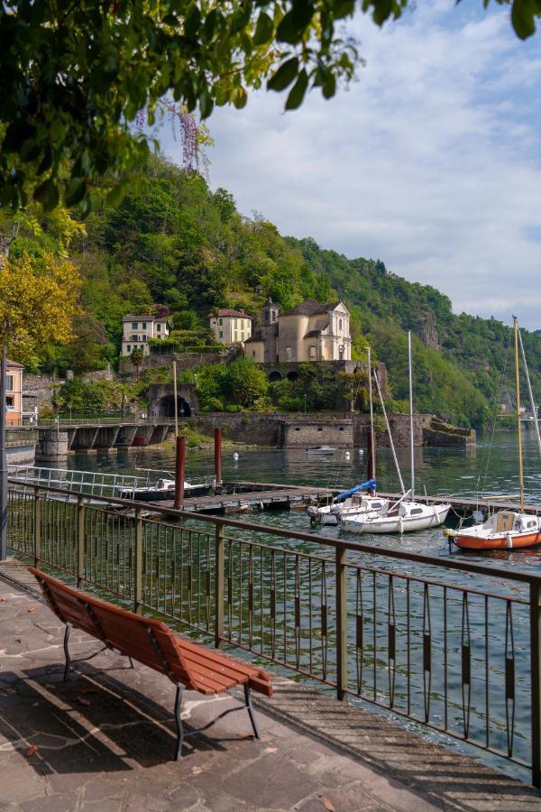 Casa Vacanza Acqua Dolce Maccagno Exteriér fotografie